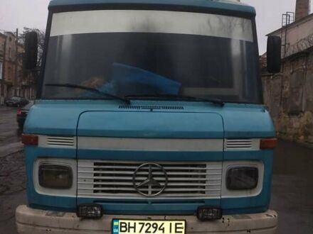 Синій Мерседес Sprinter, об'ємом двигуна 3.5 л та пробігом 500 тис. км за 1500 $, фото 1 на Automoto.ua
