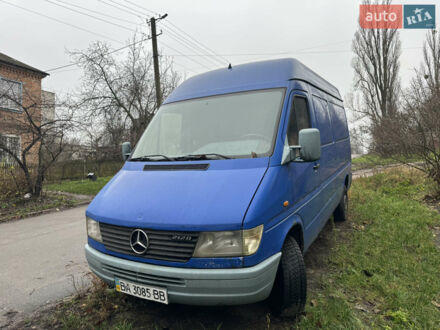 Синий Мерседес Sprinter, объемом двигателя 2.87 л и пробегом 620 тыс. км за 5999 $, фото 1 на Automoto.ua
