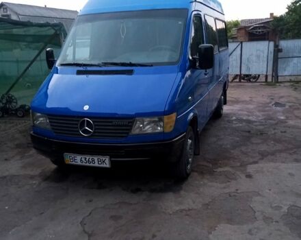 Синій Мерседес Sprinter, об'ємом двигуна 2.4 л та пробігом 800 тис. км за 6500 $, фото 1 на Automoto.ua