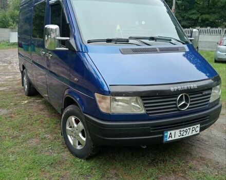 Синий Мерседес Sprinter, объемом двигателя 2.9 л и пробегом 678 тыс. км за 10500 $, фото 1 на Automoto.ua