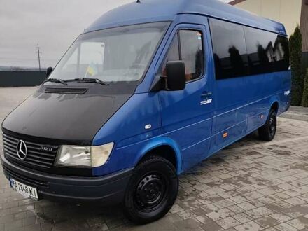 Синий Мерседес Sprinter, объемом двигателя 2.9 л и пробегом 497 тыс. км за 6890 $, фото 1 на Automoto.ua