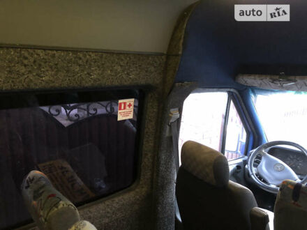 Синій Мерседес Sprinter, об'ємом двигуна 2.87 л та пробігом 400 тис. км за 9300 $, фото 1 на Automoto.ua