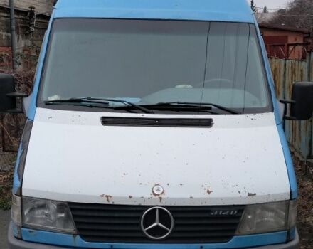 Синий Мерседес Sprinter, объемом двигателя 2.9 л и пробегом 890 тыс. км за 5000 $, фото 1 на Automoto.ua
