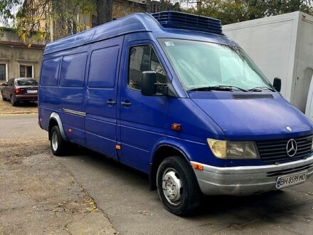 Мерседес Sprinter 1999 в Одессе на Automoto.ua Синий Мерседес Sprinter, объемом двигателя 2.9 л и пробегом 180 тыс. км за 5800 $, фото 1 на Automoto.ua