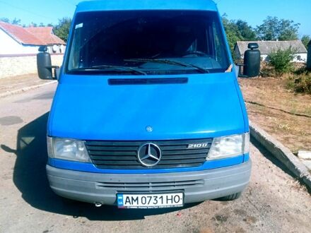 Синій Мерседес Sprinter, об'ємом двигуна 2.9 л та пробігом 111 тис. км за 5200 $, фото 1 на Automoto.ua