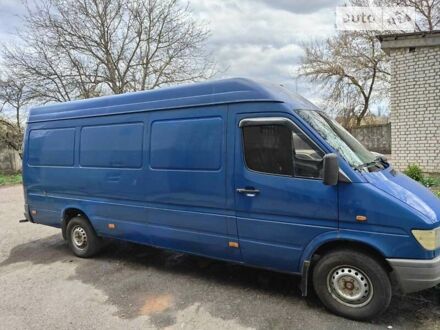 Синий Мерседес Sprinter, объемом двигателя 2.87 л и пробегом 478 тыс. км за 8000 $, фото 1 на Automoto.ua