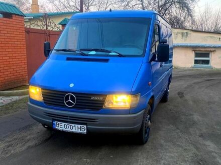 Синий Мерседес Sprinter, объемом двигателя 2.9 л и пробегом 471 тыс. км за 5150 $, фото 1 на Automoto.ua