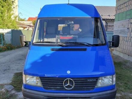 Синій Мерседес Sprinter, об'ємом двигуна 2.9 л та пробігом 399 тис. км за 15000 $, фото 1 на Automoto.ua