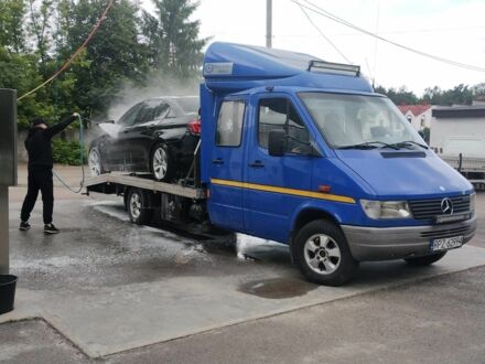 Синий Мерседес Sprinter, объемом двигателя 2.9 л и пробегом 500 тыс. км за 6300 $, фото 1 на Automoto.ua