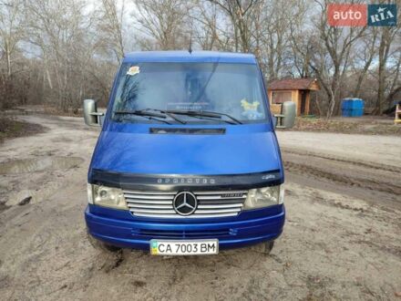 Синий Мерседес Sprinter, объемом двигателя 2.9 л и пробегом 720 тыс. км за 5001 $, фото 1 на Automoto.ua
