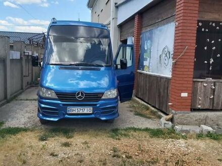 Синій Мерседес Sprinter, об'ємом двигуна 2.69 л та пробігом 600 тис. км за 25000 $, фото 1 на Automoto.ua
