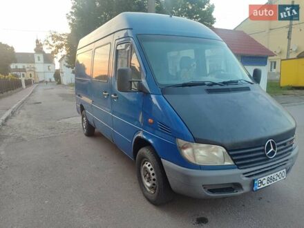 Мерседес Sprinter 2000 у Червонограде на Automoto.ua Синій Мерседес Sprinter, об'ємом двигуна 2.69 л та пробігом 397 тис. км за 8100 $, фото 1 на Automoto.ua