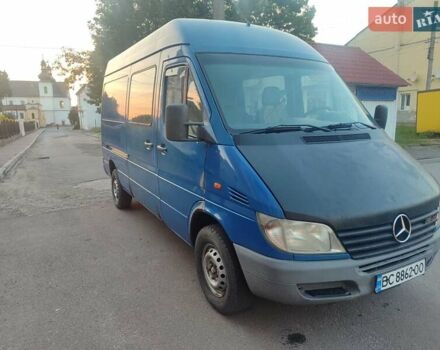 Синий Мерседес Sprinter, объемом двигателя 2.69 л и пробегом 397 тыс. км за 8100 $, фото 1 на Automoto.ua