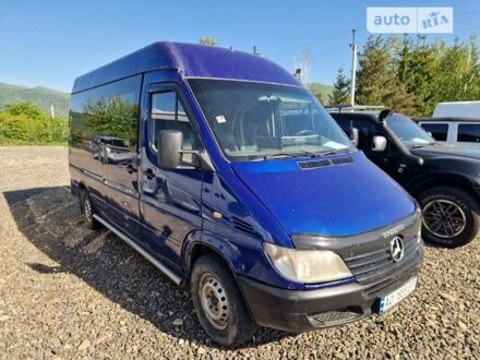 Синий Мерседес Sprinter, объемом двигателя 2.15 л и пробегом 299 тыс. км за 4999 $, фото 1 на Automoto.ua