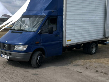 Синий Мерседес Sprinter, объемом двигателя 2.87 л и пробегом 205 тыс. км за 19400 $, фото 1 на Automoto.ua