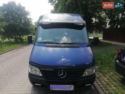 Мерседес Sprinter 2001 в Городке на Automoto.ua Синий Мерседес Sprinter, объемом двигателя 0 л и пробегом 200 тыс. км за 7500 $, фото 1 на Automoto.ua