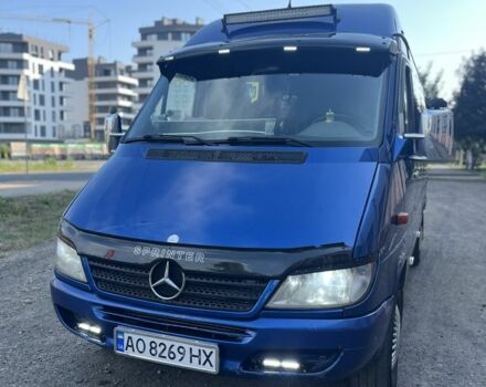 Синий Мерседес Sprinter, объемом двигателя 2.7 л и пробегом 600 тыс. км за 6700 $, фото 1 на Automoto.ua