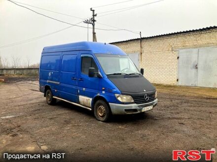Синий Мерседес Sprinter, объемом двигателя 2.1 л и пробегом 0 тыс. км за 4000 $, фото 1 на Automoto.ua