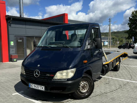 Синий Мерседес Sprinter, объемом двигателя 2.69 л и пробегом 387 тыс. км за 12800 $, фото 1 на Automoto.ua