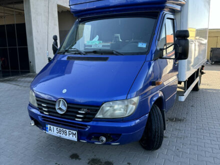 Синий Мерседес Sprinter, объемом двигателя 2.69 л и пробегом 420 тыс. км за 11000 $, фото 1 на Automoto.ua