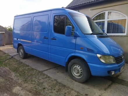 Мерседес Sprinter 2002 в Виньковцах на Automoto.ua Синий Мерседес Sprinter, объемом двигателя 2.1 л и пробегом 350 тыс. км за 8700 $, фото 1 на Automoto.ua