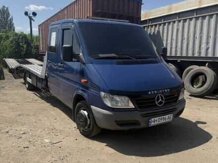 Мерседес Sprinter 2003 в Одессе на Automoto.ua Синий Мерседес Sprinter, объемом двигателя 2.69 л и пробегом 600 тыс. км за 18500 $, фото 1 на Automoto.ua