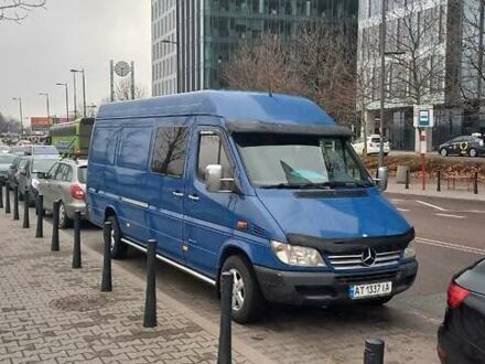 Синій Мерседес Sprinter, об'ємом двигуна 2.15 л та пробігом 813 тис. км за 11200 $, фото 1 на Automoto.ua