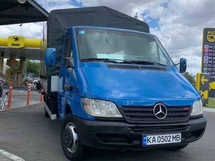 Синий Мерседес Sprinter, объемом двигателя 2.2 л и пробегом 511 тыс. км за 11200 $, фото 1 на Automoto.ua