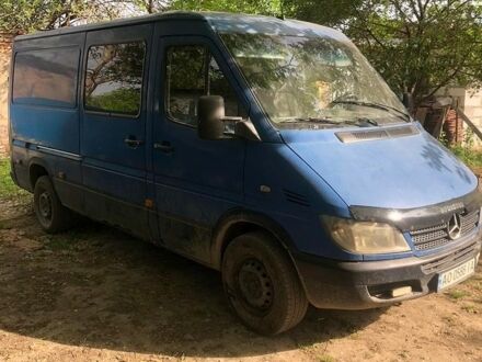 Синій Мерседес Sprinter, об'ємом двигуна 2.15 л та пробігом 840 тис. км за 5300 $, фото 1 на Automoto.ua