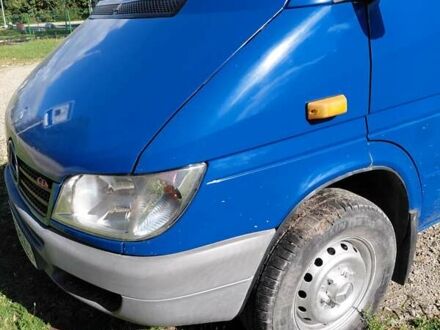 Синій Мерседес Sprinter, об'ємом двигуна 2.69 л та пробігом 170 тис. км за 10900 $, фото 1 на Automoto.ua