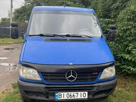 Синій Мерседес Sprinter, об'ємом двигуна 2.15 л та пробігом 350 тис. км за 8500 $, фото 1 на Automoto.ua
