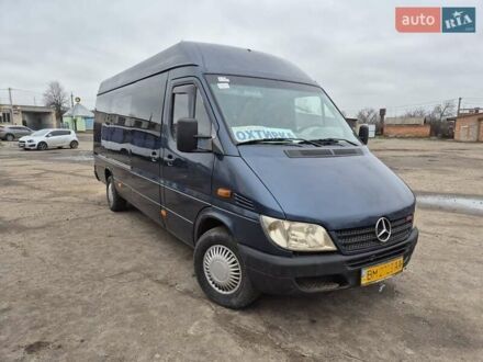 Синий Мерседес Sprinter, объемом двигателя 2.2 л и пробегом 300 тыс. км за 6500 $, фото 1 на Automoto.ua