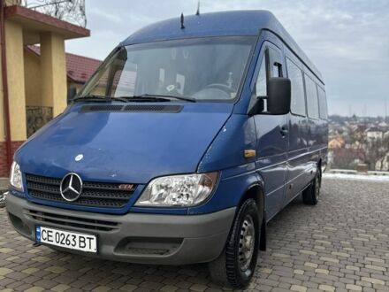 Синий Мерседес Sprinter, объемом двигателя 2.7 л и пробегом 350 тыс. км за 10000 $, фото 1 на Automoto.ua