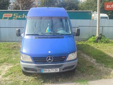 Синий Мерседес Sprinter, объемом двигателя 2.15 л и пробегом 802 тыс. км за 7800 $, фото 1 на Automoto.ua