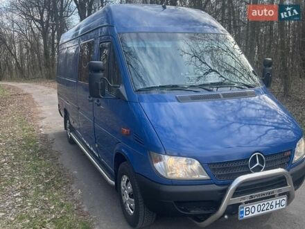 Синий Мерседес Sprinter, объемом двигателя 2.7 л и пробегом 131 тыс. км за 10550 $, фото 1 на Automoto.ua
