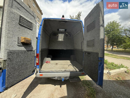 Синий Мерседес Sprinter, объемом двигателя 2.15 л и пробегом 200 тыс. км за 11500 $, фото 1 на Automoto.ua