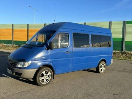 Мерседес Sprinter 2004 в Черновцах на Automoto.ua Синий Мерседес Sprinter, объемом двигателя 0 л и пробегом 313 тыс. км за 9800 $, фото 1 на Automoto.ua