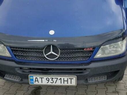 Мерседес Sprinter 2005 в Ивано-Франковске на Automoto.ua Синий Мерседес Sprinter, объемом двигателя 2.15 л и пробегом 5 тыс. км за 7300 $, фото 1 на Automoto.ua