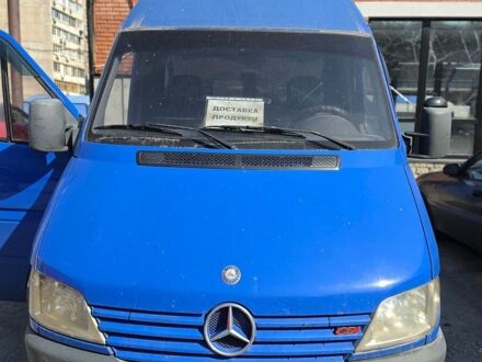 Синій Мерседес Sprinter, об'ємом двигуна 2.1 л та пробігом 460 тис. км за 8500 $, фото 1 на Automoto.ua
