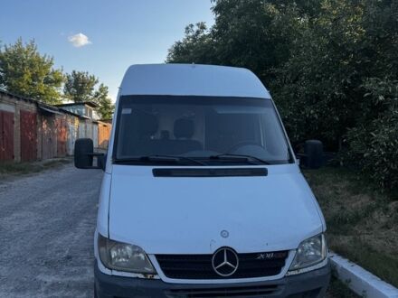 Мерседес Sprinter 2005 у Вінниці на Automoto.ua Синій Мерседес Sprinter, об'ємом двигуна 2.1 л та пробігом 100 тис. км за 4200 $, фото 1 на Automoto.ua