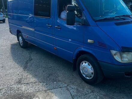 Синій Мерседес Sprinter, об'ємом двигуна 2.69 л та пробігом 300 тис. км за 10300 $, фото 1 на Automoto.ua