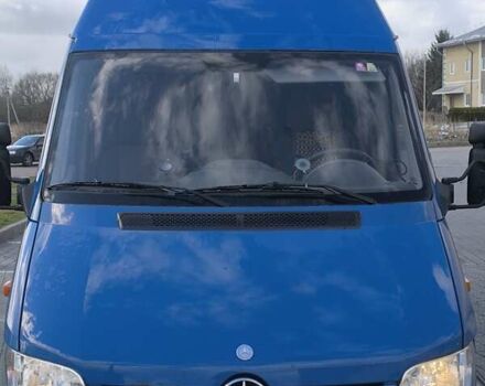 Синій Мерседес Sprinter, об'ємом двигуна 2.69 л та пробігом 360 тис. км за 11300 $, фото 1 на Automoto.ua