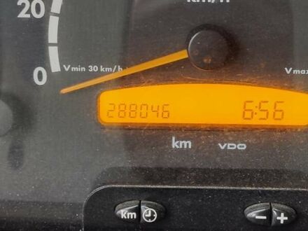 Синій Мерседес Sprinter, об'ємом двигуна 2.2 л та пробігом 288 тис. км за 5500 $, фото 1 на Automoto.ua