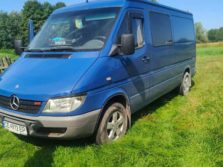 Мерседес Sprinter 2005 в Черновцах на Automoto.ua Синий Мерседес Sprinter, объемом двигателя 2.2 л и пробегом 350 тыс. км за 9000 $, фото 1 на Automoto.ua