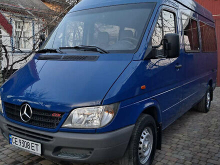 Синий Мерседес Sprinter, объемом двигателя 2.1 л и пробегом 360 тыс. км за 10650 $, фото 1 на Automoto.ua