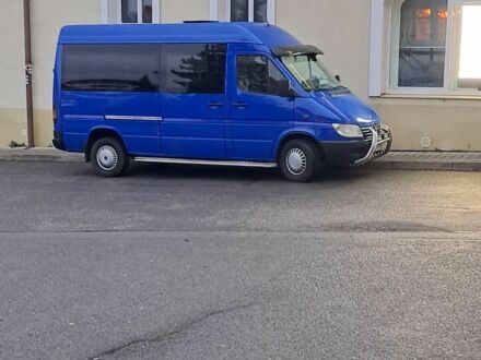 Мерседес Sprinter 2005 в Тячеве на Automoto.ua Синий Мерседес Sprinter, объемом двигателя 2 л и пробегом 300 тыс. км за 7500 $, фото 1 на Automoto.ua