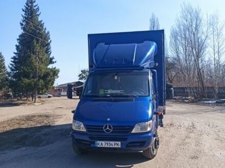 Синий Мерседес Sprinter, объемом двигателя 2.69 л и пробегом 500 тыс. км за 17500 $, фото 1 на Automoto.ua