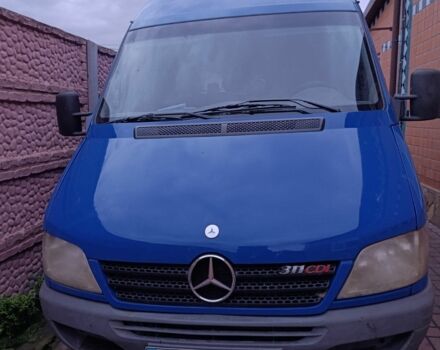 Мерседес Sprinter 2005 у Рівному на Automoto.ua Синій Мерседес Sprinter, об'ємом двигуна 2.2 л та пробігом 320 тис. км за 10000 $, фото 1 на Automoto.ua