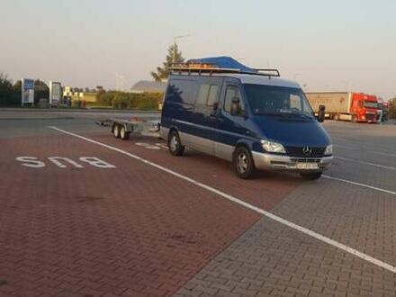 Синий Мерседес Sprinter, объемом двигателя 2.15 л и пробегом 236 тыс. км за 15499 $, фото 1 на Automoto.ua