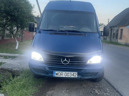 Синій Мерседес Sprinter, об'ємом двигуна 2.2 л та пробігом 527 тис. км за 4000 $, фото 1 на Automoto.ua